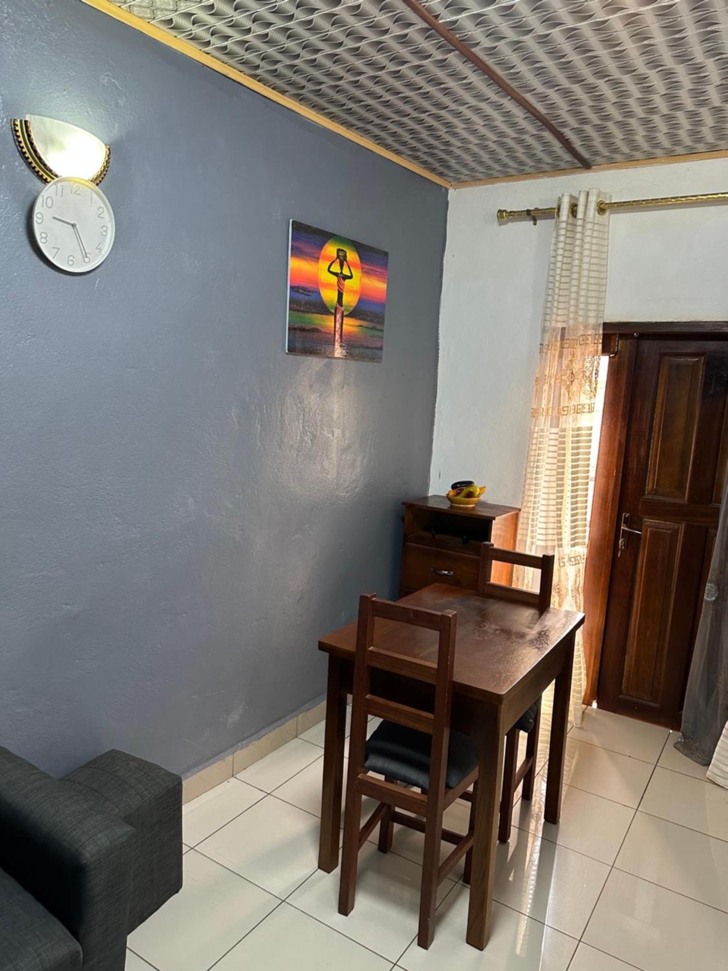 Les Logis De Nouvelle Route Bastos Apartment Yaoundé Exterior foto